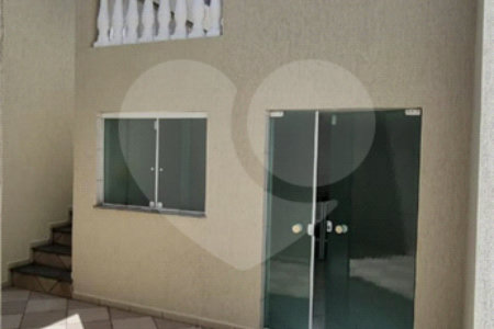 Lindo Sobrado a venda, na região da Cursino