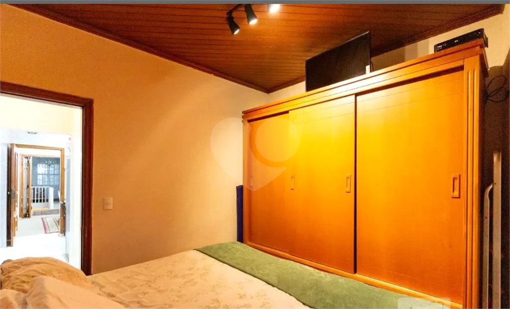 Sobrado à venda na V.Mariana - 130m2 - 2 Quartos - 600 m. metrô Ana Rosa