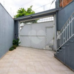 Sobrado com 200m², 3 dormitórios, sendo 1 suíte, 6 vagas, à venda na Vila Matilde
