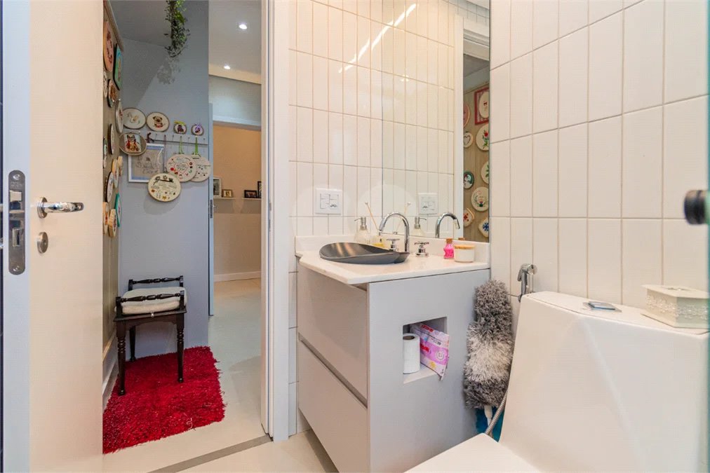 Apartamento 3 suítes 4 vagas 318m² a venda na Vila Sofia - São Paulo