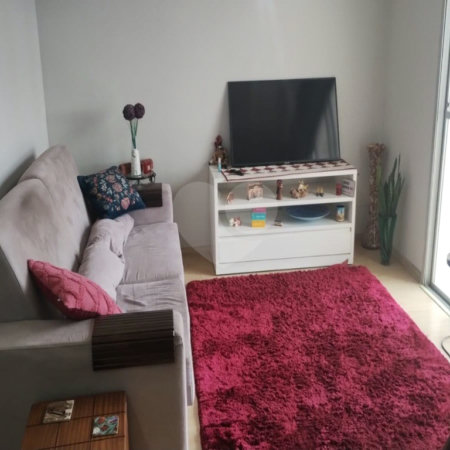 Apartamento com 67m², 3 quartos, garagem, à venda no Jardim Marajoara.