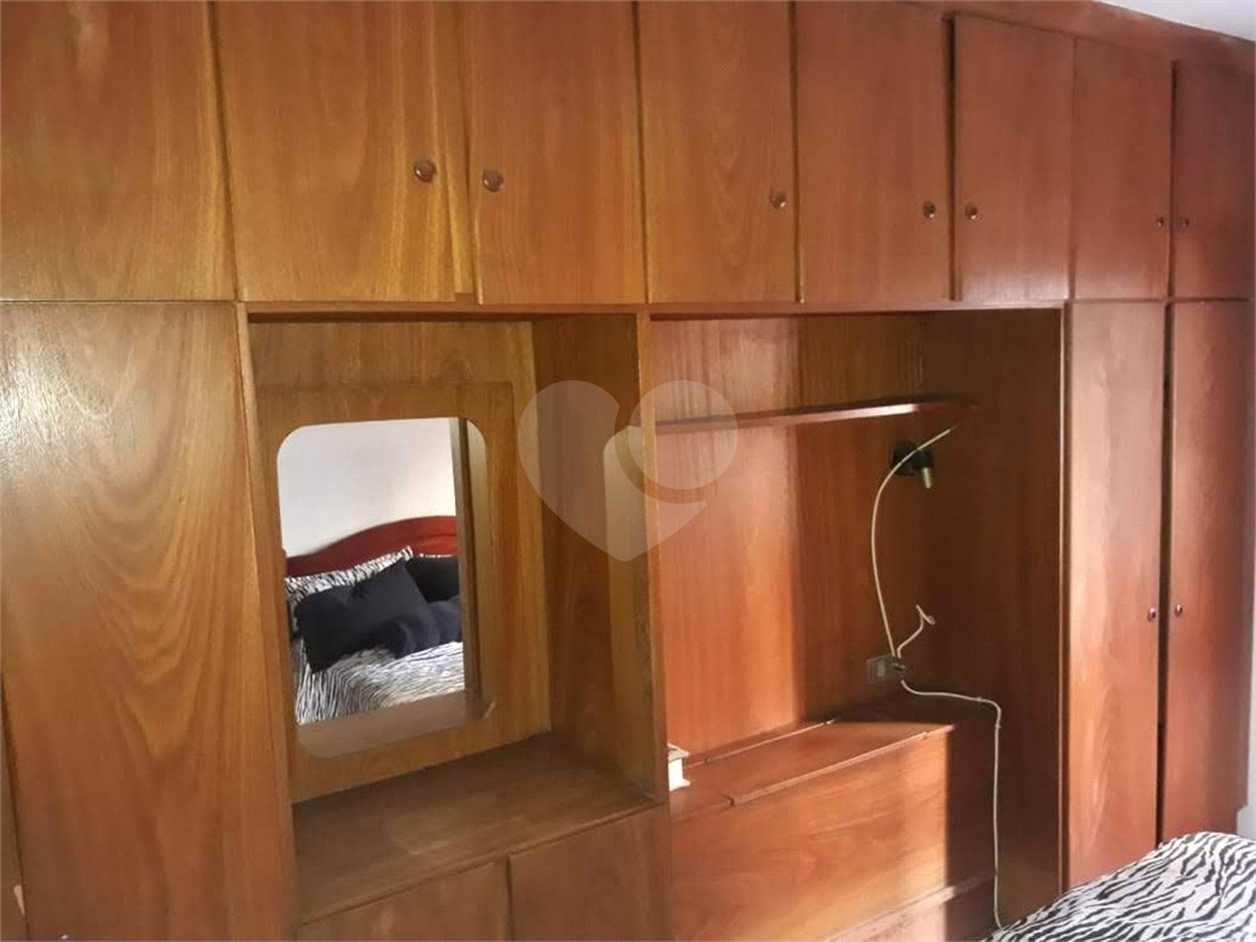 Apartamento para locação na Saúde de 80m² com 2 dormitórios.