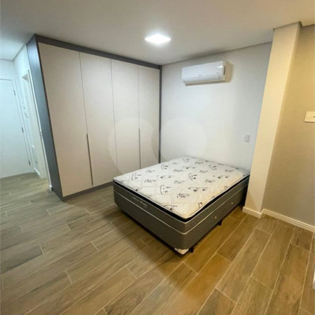 Lindo Studio com fino acabamento - IBIRAPUERA