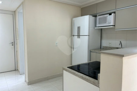 Apto/Flat à venda com 50m², mobilhado - Mooca