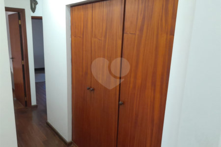 Apartamento no Edifício Professora Benedita Stahl Sodré