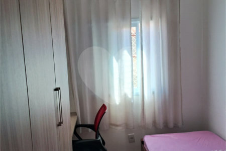 Casa de Vila à venda com 3 quartos, sendo 1 suíte, em Vila Pasti, Louveira, SP