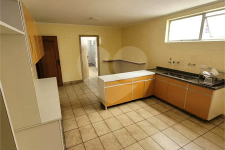 Excelente apartamento à venda no Paraíso, 3 quartos (1 suíte), localização privilegiada