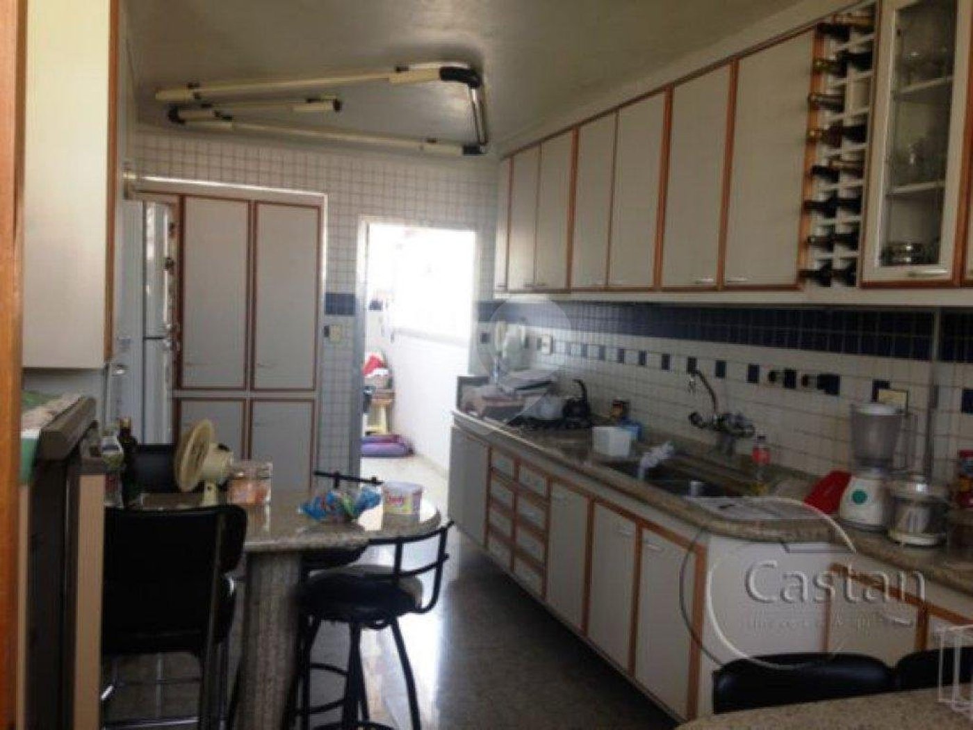 amplo apartamento com otima localização
