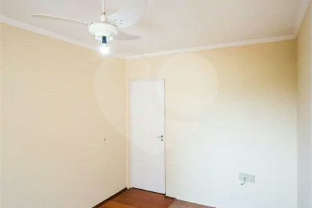 Apartamento a Venda no Condomínio Edifício Guarujá em Campinas/SP