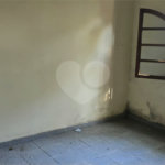 Casa antiga a venda