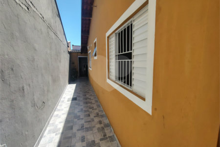 Casa ampla com edícula 3 Quartos