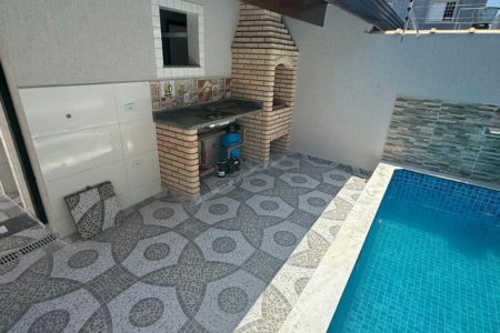 🏖️ Oportunidade Imperdível em Itanhaém – Casa com Piscina à Venda!
