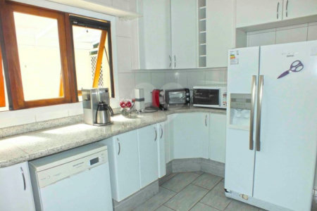 Casa à venda com 5 suítes no condomínio Vilaggio Monte Alegre, São Paulo - SP