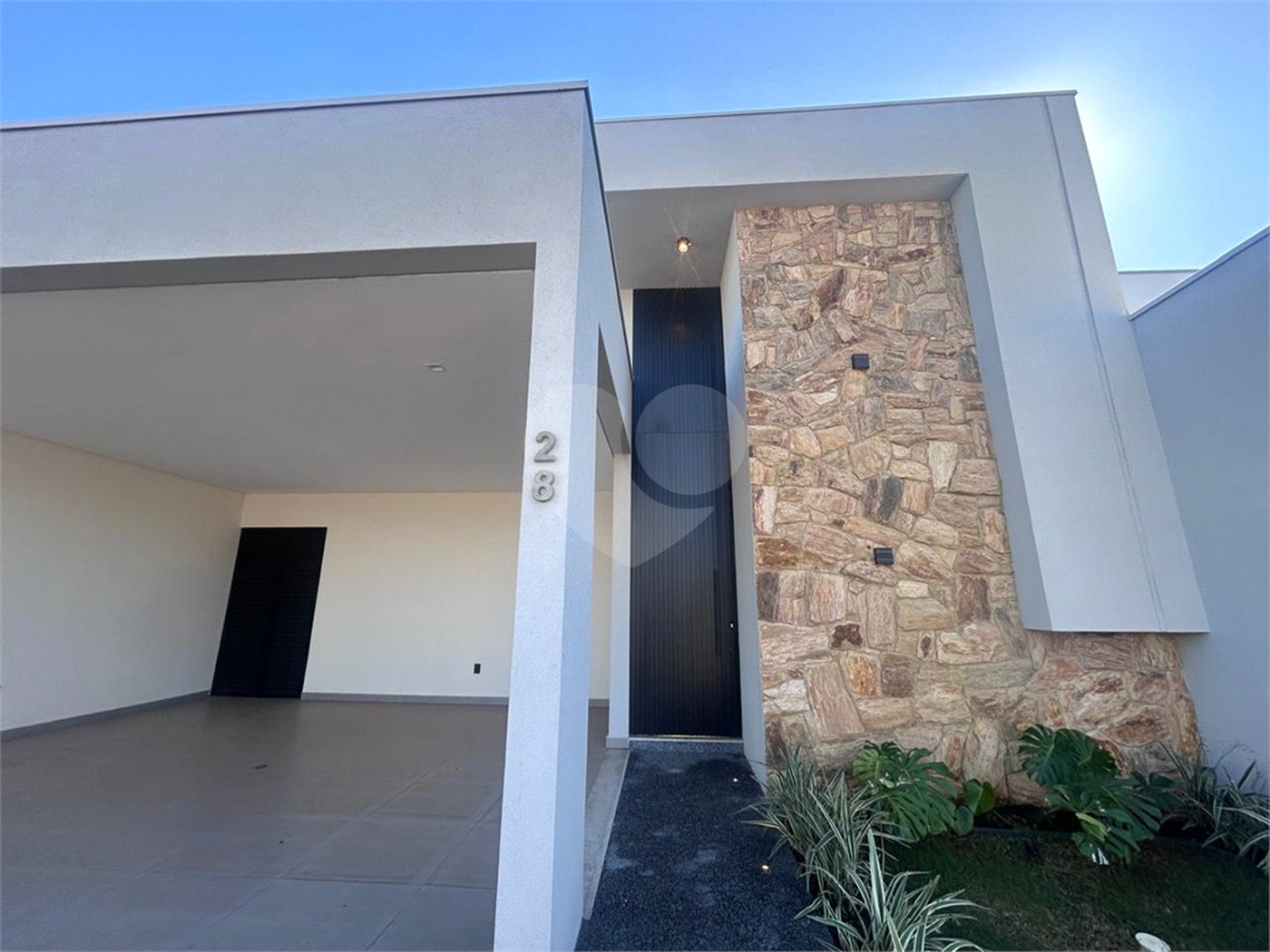 Casa em condomínio a venda.