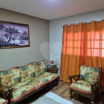 Casa com 2 Dormitórios á venda, em São Carlos.