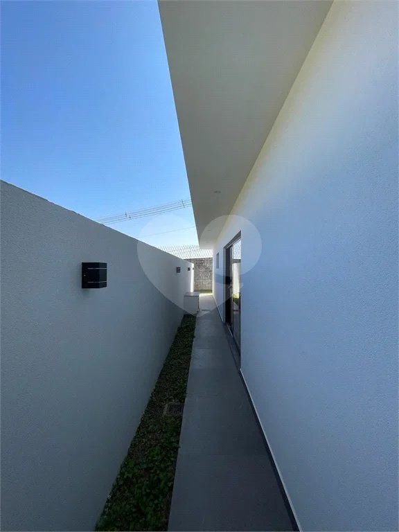 Casa à venda com 3 quartos, sendo 1 suíte,  em Portal do Bosque, Louveira, SP