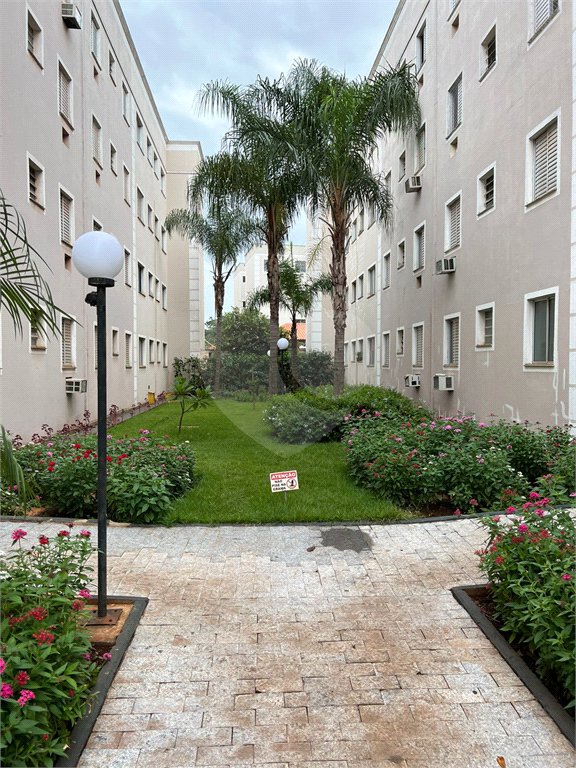 Apartamento no Condomínio Residencial Parque Romance.
