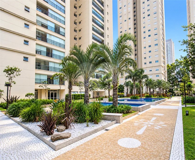 Apartamento de 106 m² no Auge Home Resort, porteira fechada, com 3 dormitórios, 1 suíte, varanda gourmet, 2 vagas, depósito e lazer completo.
