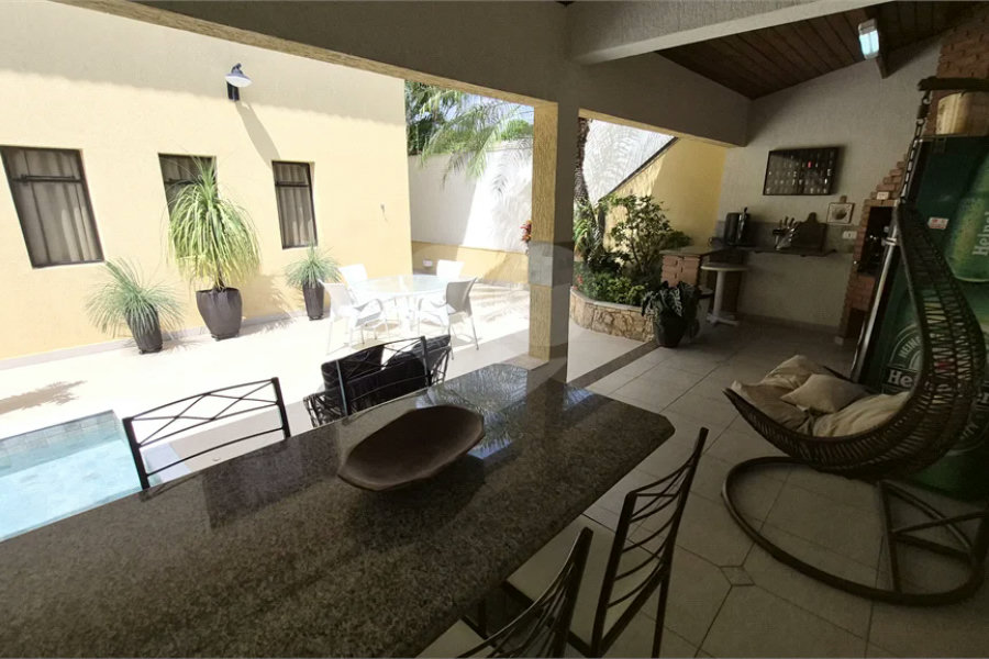 Sobrado venda Jardim França 3 suítes piscina espaço gourmet quintal escritório 5 vagas