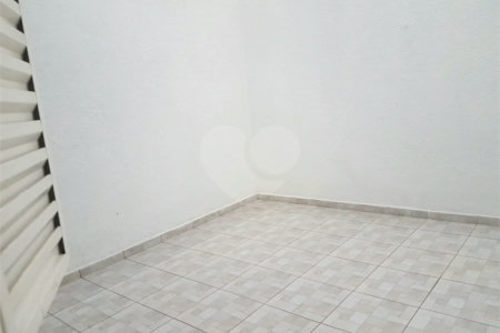 Casa à venda com 2 quartos em Jardim Flórida, São Roque, SP