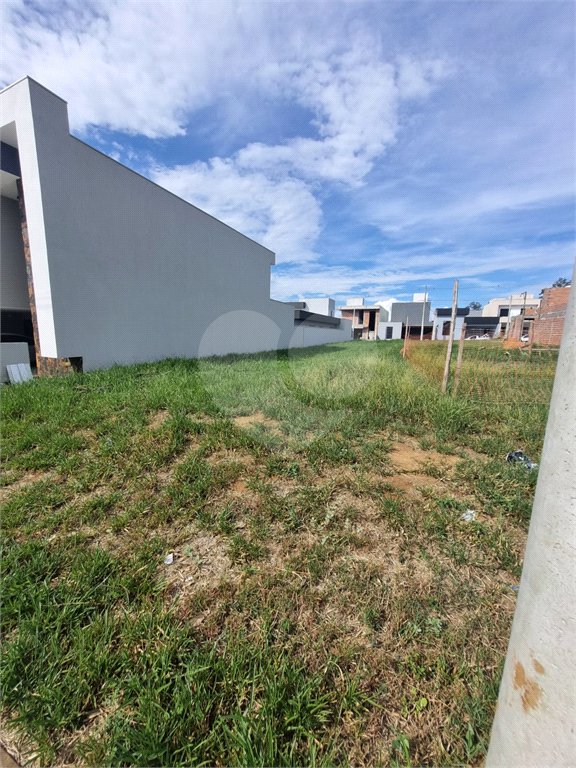 Terreno à Venda no Condomínio Villeneuve 10X24– Oportunidade Imperdível!