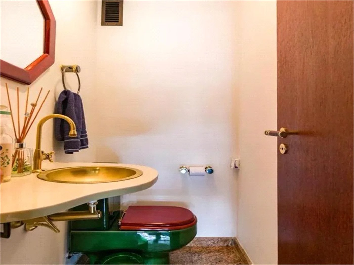 Apartamento à venda com 4 quartos, sendo 3 suítes,  em Vila Andrade, São Paulo, SP