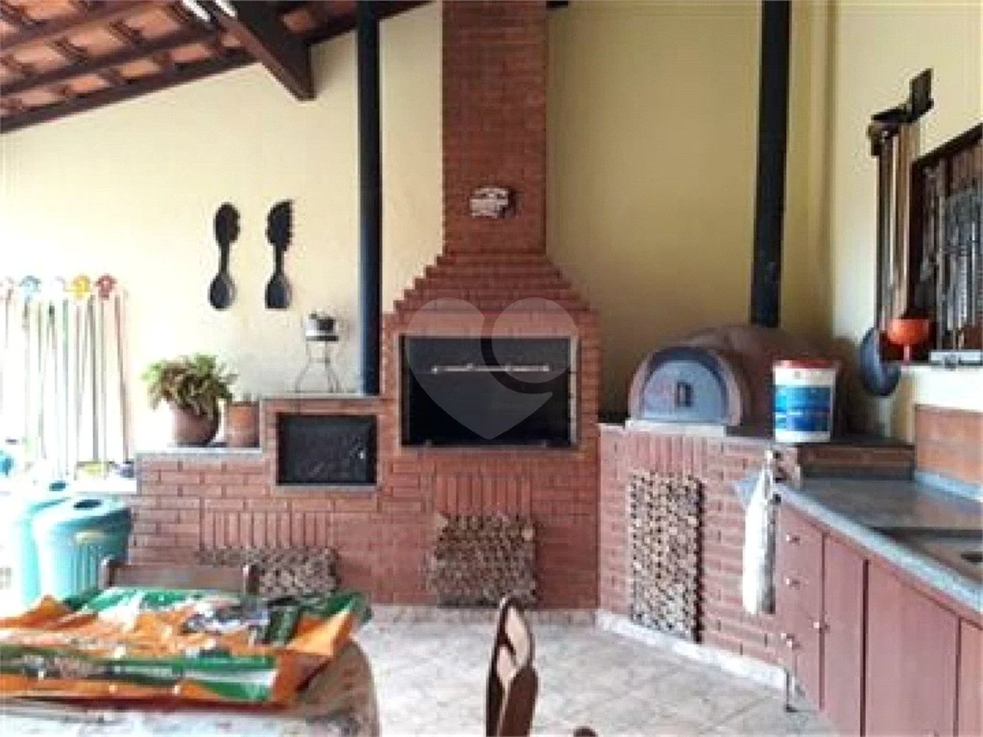Casa à venda com 3 suítes em Estância Santa Maria do Laranjal, Atibaia, SP