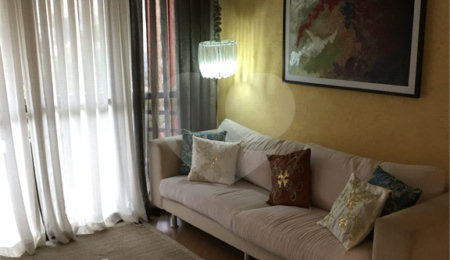 Apartamento à venda com 3 quartos, sendo 1 suíte,  em Vila Andrade, São Paulo, SP