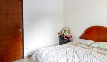 Sobrado à venda com 3 quartos, sendo 1 suíte,  em Cidade Patriarca, São Paulo, SP