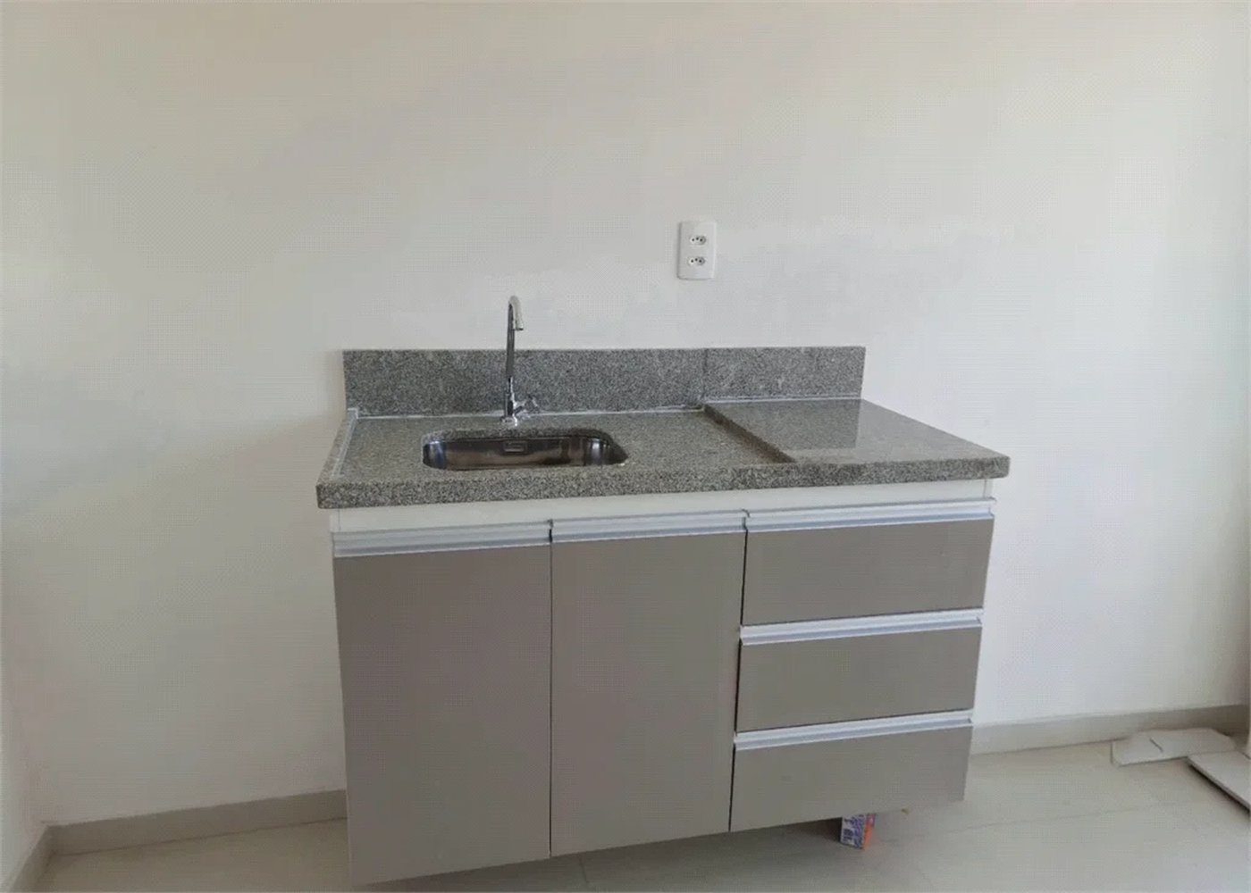 Apartamento à venda com 1 quarto em Vila Butantã, São Paulo - SP