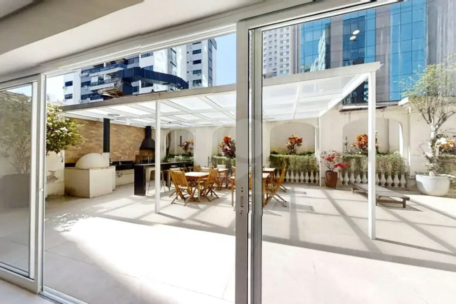 Apartamento para venda em Itaim Bibi com 3 quartos, sendo 1 suíte, 78m²