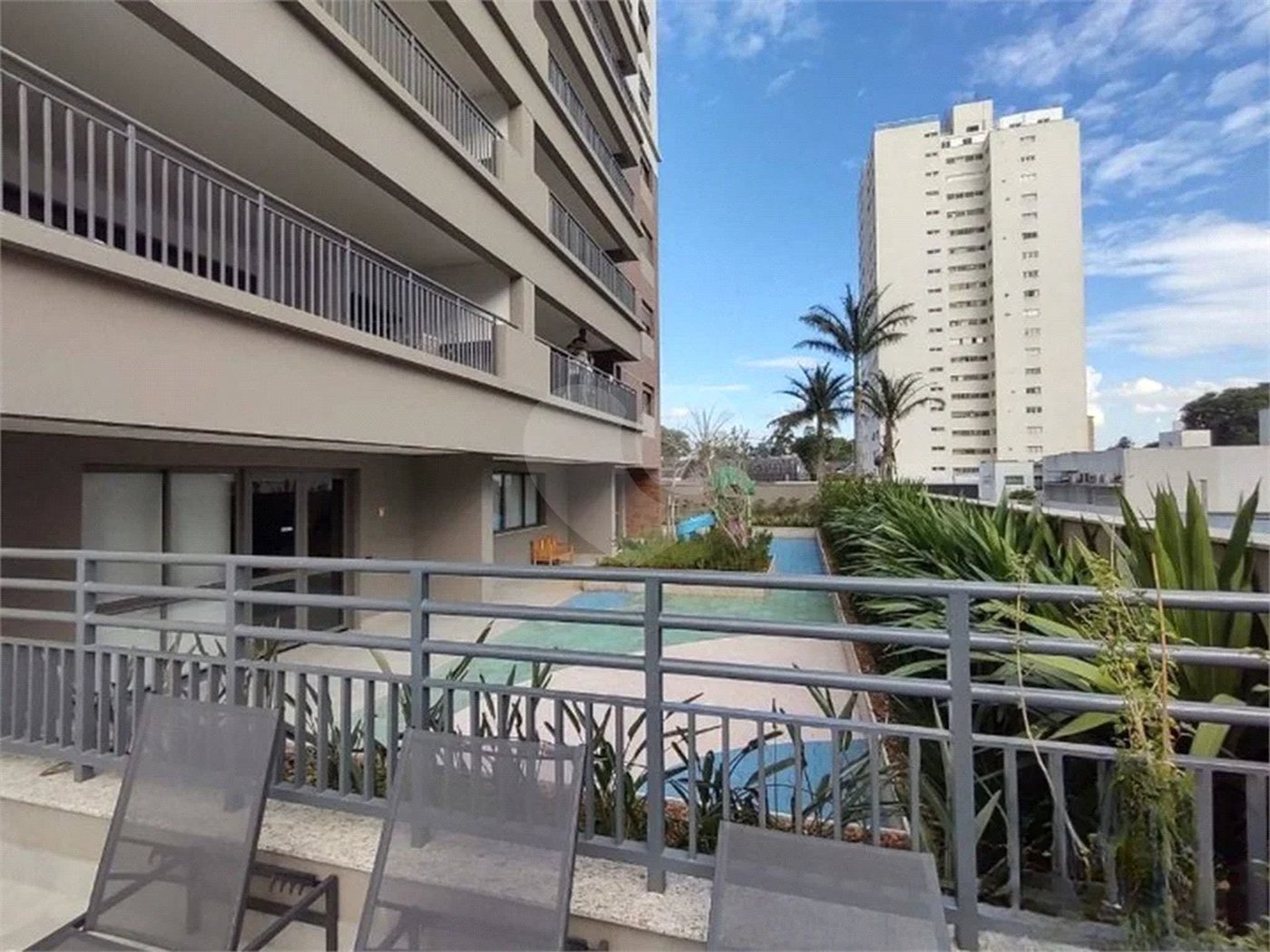 Apartamento novo com 129m² na Mooca com 2 suítes e 2 vagas.