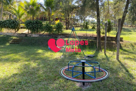 SITIO A VENDA, 33.000,OOM² COM 3 DORMITORIOS 1 SENDO SÚITE, 2 BANHEIROS, BAIRRO BOA VISTA, CAÇAPAVA