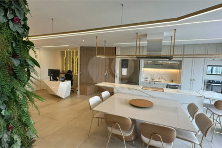 Apartamento de 140 m², 2 dormitórios sendo uma suìte, 3 vagas - Campo Belo/SP.