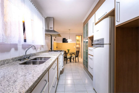 Apartamento tipo para venda com 3 quartos, sendo 3 suítes, 192m² na Vila Suzana