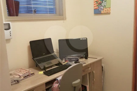 Casa à venda com 2 quartos em Jardim Flórida, São Roque, SP