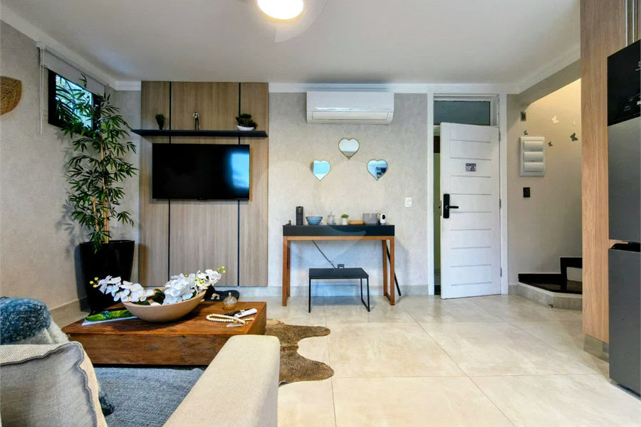 Villagio à venda com 2 quartos, sendo 1 suíte,  em Riviera de São Lourenço, Bertioga, SP
