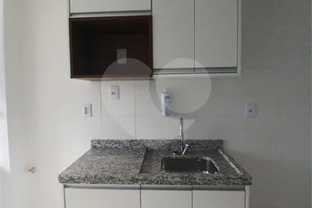 Apartamento de 2 quartos com planejados, sacada e lazer completo| Condomínio| São Roque