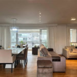Apartamento á venda com 200m² - Bosque da Saúde