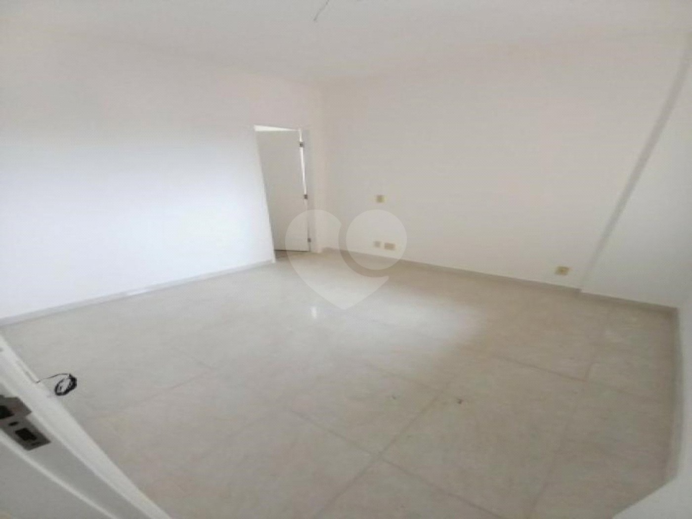 Apartamento à venda com 3 quartos, sendo 1 suíte, em Vila Santa Catarina, São Paulo, SP
