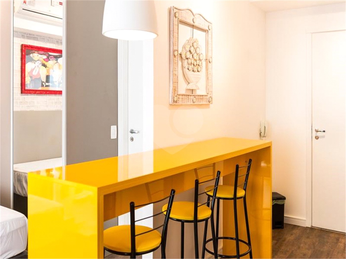 Excelente apartamento de 35m², mobiliado e com vaga, na Consolação