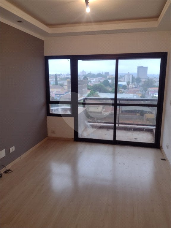 Apartamento no Edificio Jatiúca á venda.
