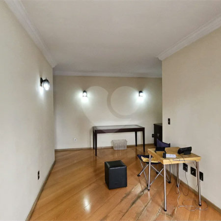 Apartamento à venda | 72 m² | 3 quartos (1 suíte) | 1 vaga | Próximo ao Metrô Saúde
