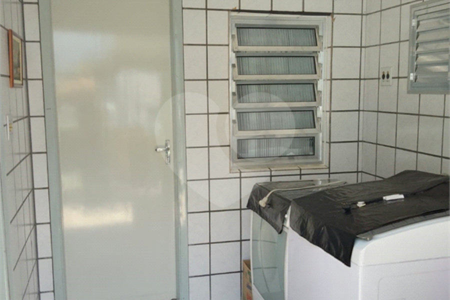 Sobrado Sofisticado de 335 m² no Coração do Jardim França