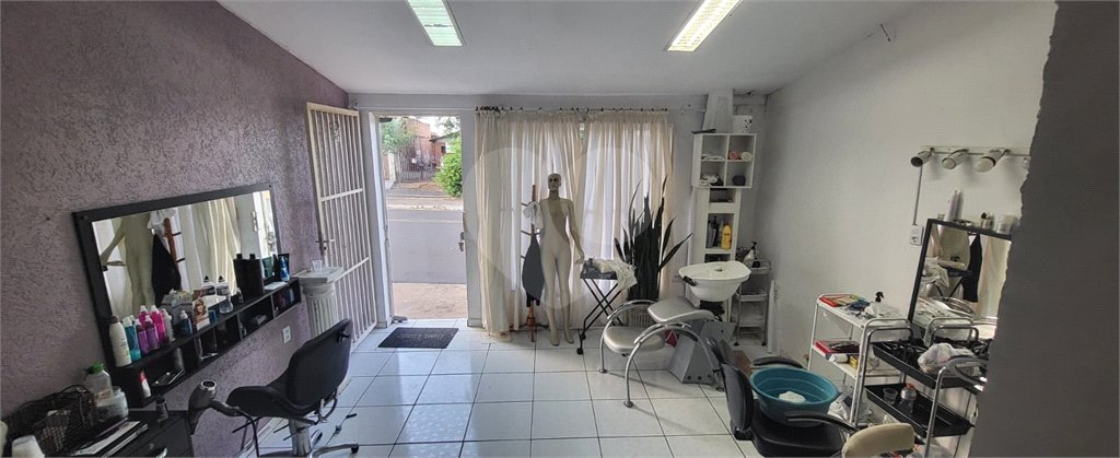 Casa a venda na rua Coronel Leopoldo Prado
