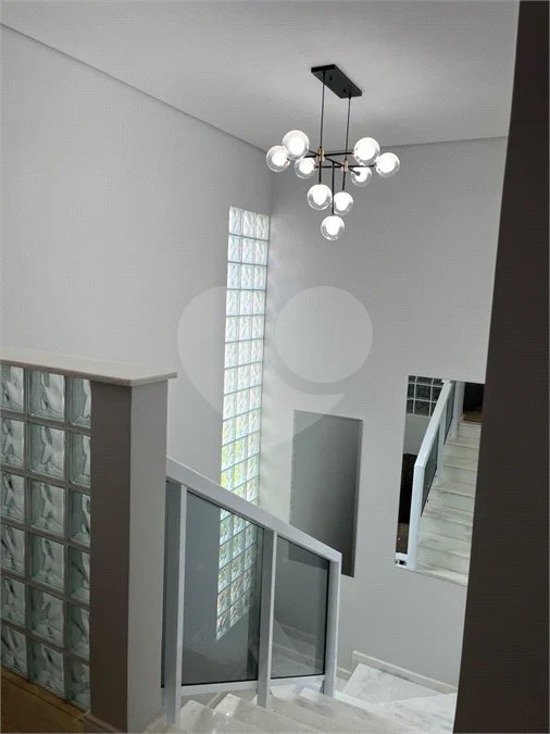 Lindo Sobrado com 3 suítes, à venda, 290 m², por R$ 2.340.000,00 no condomínio Helvetia Park em Indaiatuba/SP.