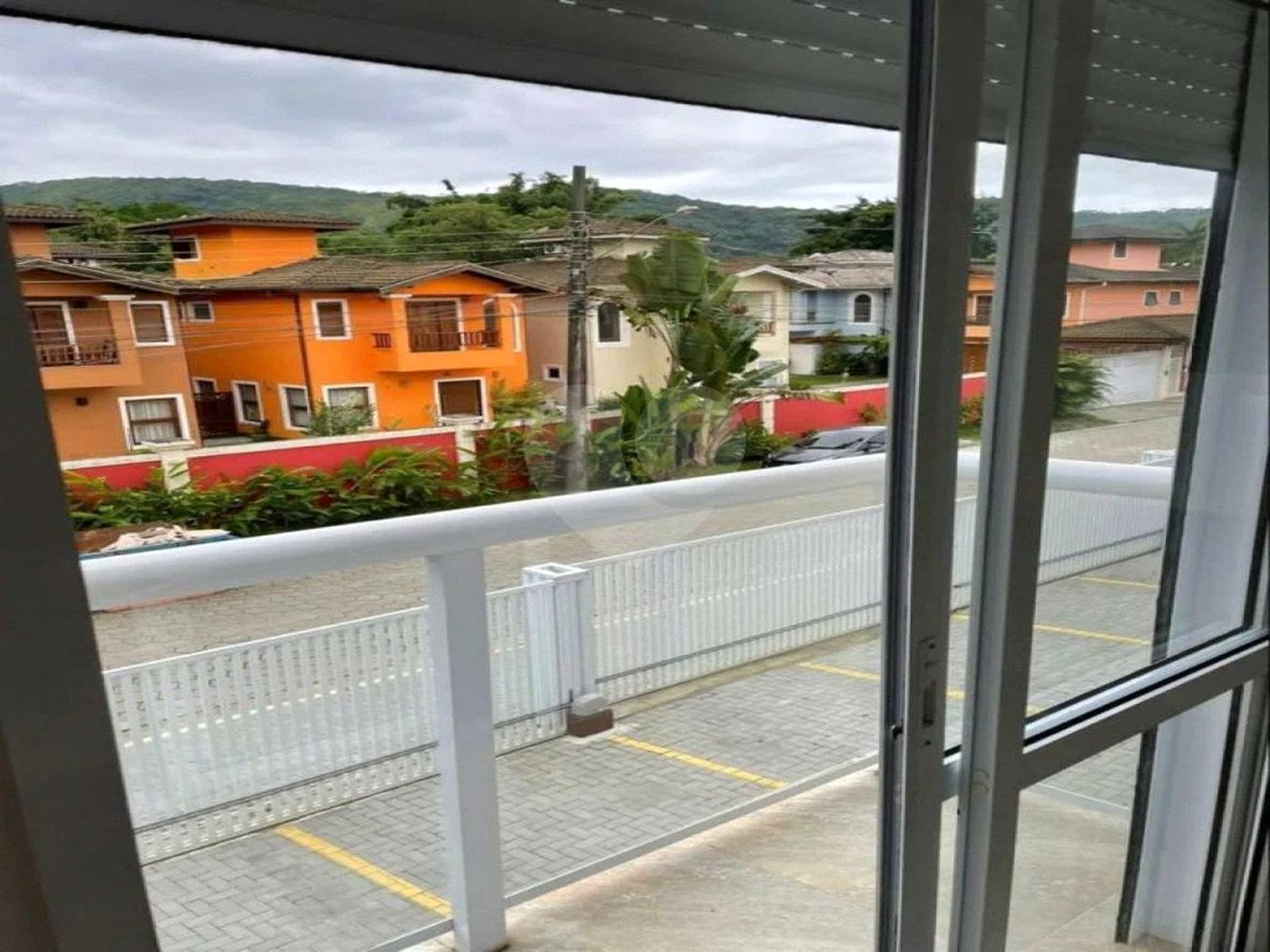 Juquey Sobrado em Villagio