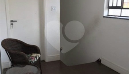 Sobrado à venda com 4 quartos, sendo 1 suíte,  em Quarta Parada, São Paulo, SP