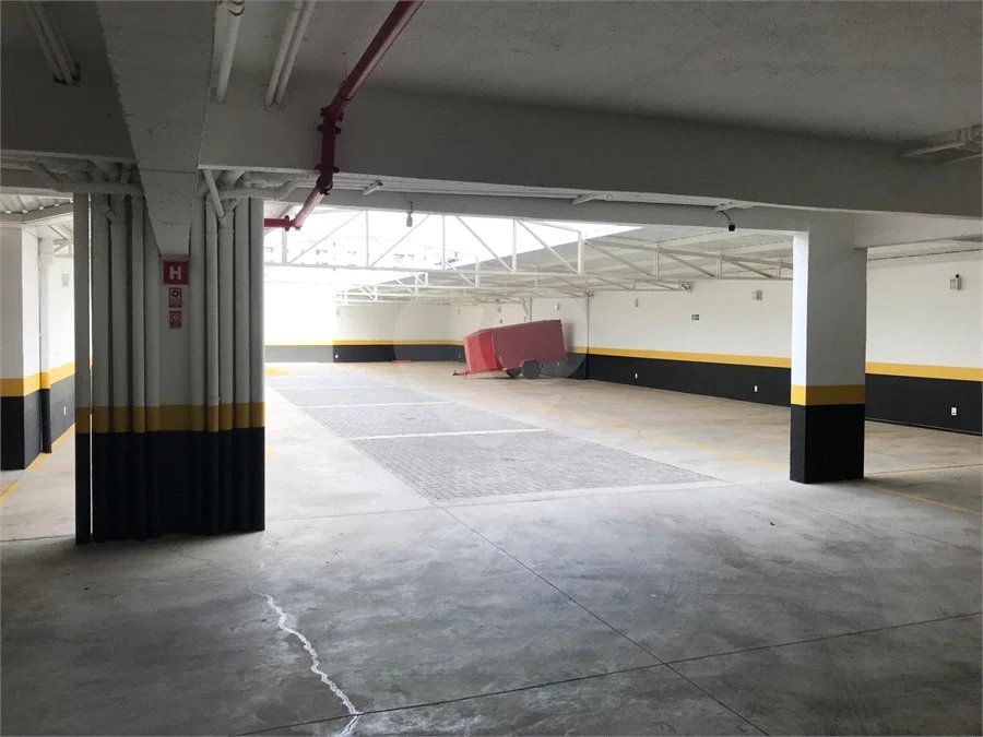 APARTAMENTO 02 DORMITÓRIOS COLADO NA USP