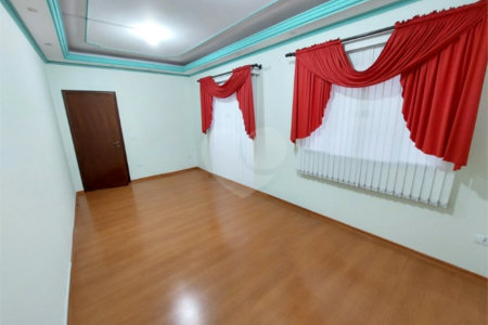 Casa para venda ou locação no Jardim Ipanema